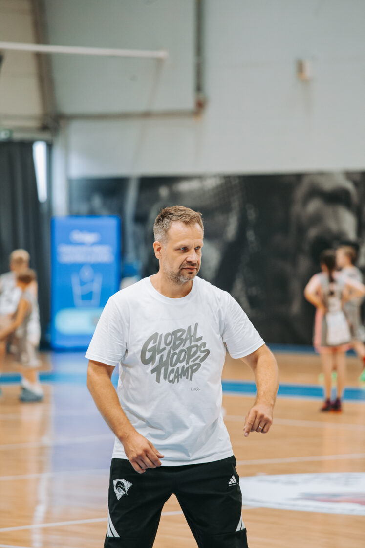 2026-06-15-GlobalHoopsCamp-Day1-RitvarsStankevics-1206.jpg